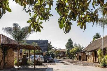 هتل Kuruman Inn