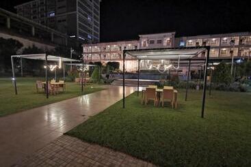 Naka Hotel Kupang