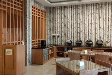 Naka Hotel Kupang