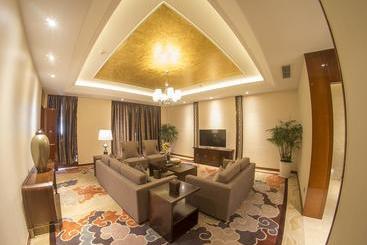 هتل Yangzhou Changqing International