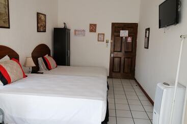 Novohostal B&b