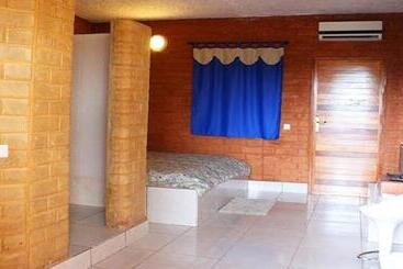 استراحتگاه Assinie Lodge