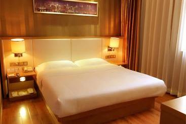 Super 8 Hotel Select Guangzhou Railway Station Xicun Subway Station