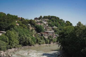 هاستل Old District
