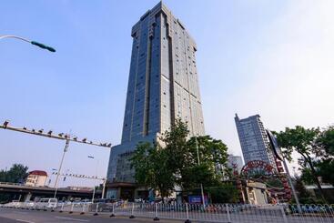 هتل 【locals】tianjin Hedong District· Ding Tai Building·