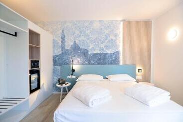 هتل Marina Junior Suite 4 Stelle S