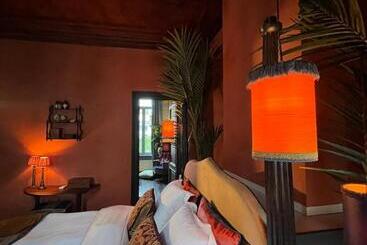 تختخواب و صبحانه Guesthouse Nights By Morpheus
