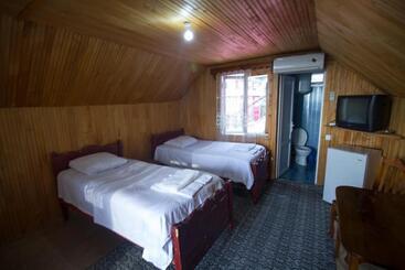 پانسیون Guest House Imeda