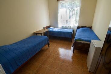 پانسیون Guest House Imeda
