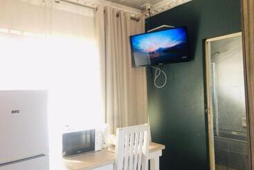 پانسیون Mavi Guest House