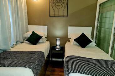 پانسیون Overnight Stop Before Kruger National Park