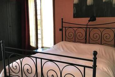 تختخواب و صبحانه Bedandbreakfastlagodicomo
