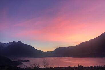 تختخواب و صبحانه Bedandbreakfastlagodicomo