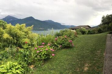 تختخواب و صبحانه Bedandbreakfastlagodicomo