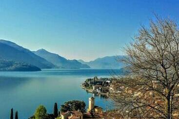 تختخواب و صبحانه Bedandbreakfastlagodicomo
