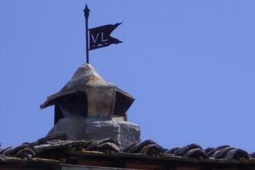 تختخواب و صبحانه La Meridiana Strana