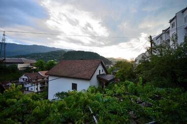 پانسیون Guest House Konjic
