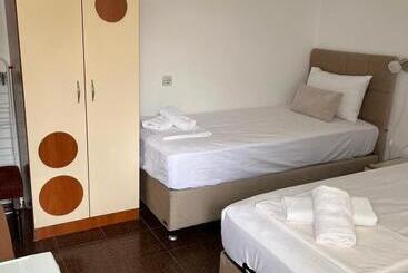 پانسیون Guest House Rositsa