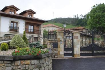 پانسیون Posada Campa