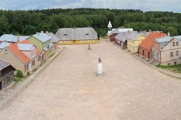 پانسیون Stay At Lithuanian Folk Museum
