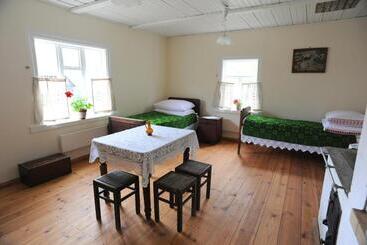 پانسیون Stay At Lithuanian Folk Museum
