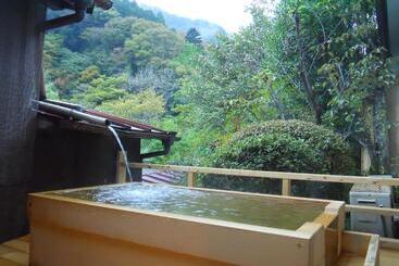 Sakaya Ryokan Yoshina Onsen