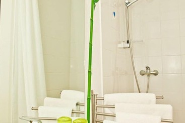 تختخواب و صبحانه Entre Deux Rêves