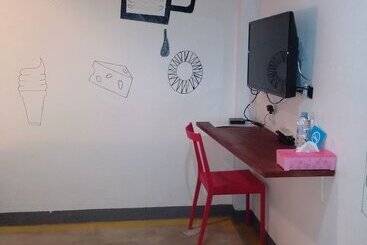 هتل Artz
