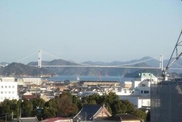 هتل Crown Hills Imabari