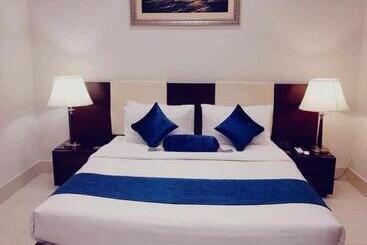 Grand Regent Hotel & Suites