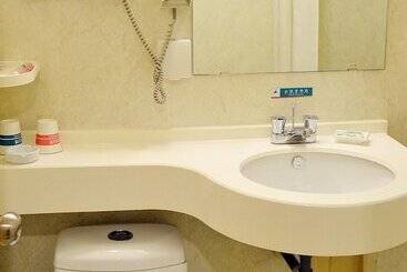 هتل Jinjiang Inn Langfang High Speed Railwy Station Yinhe South Road