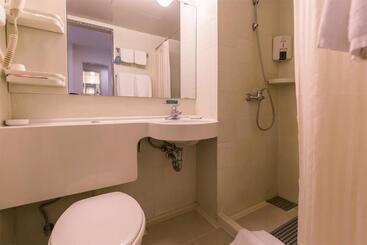 هتل Jinjiang Inn Shanghai Baoshan Youyi Road