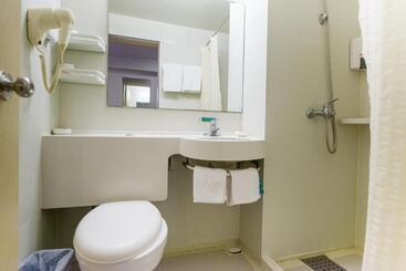 هتل Jinjiang Inn Shanghai Baoshan Youyi Road