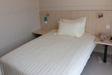 هتل Jinjiang Inn Shijiazhuang Lianmeng Road