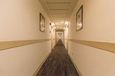 هتل Jinjiang Inn Shijiazhuang Lianmeng Road