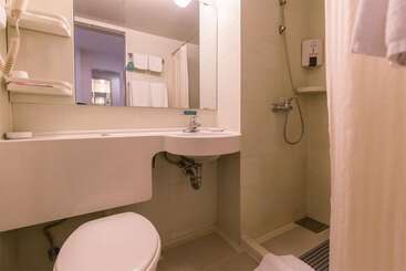 هتل Jinjiang Inn Shijiazhuang Lianmeng Road