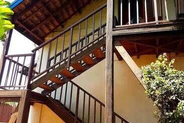 هتل Le Trianon