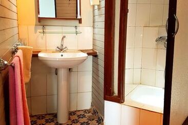 هتل Le Trianon
