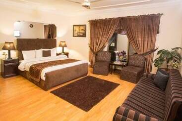 Sunway Hotel Murree - Murree
