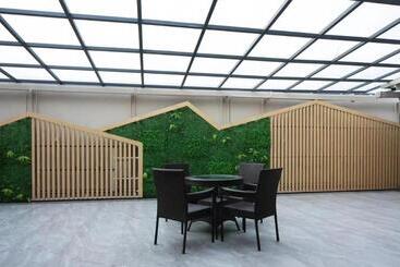 T Social Hotel Guangzhou Railway Station Branch