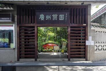 T Social Hotel Guangzhou Railway Station Branch