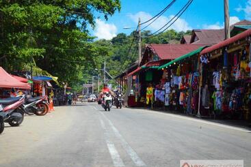 Mny Hotel & Resort