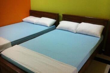 Bee Nest Bed & Breakfast