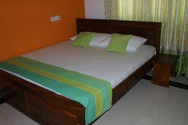 Bee Nest Bed & Breakfast