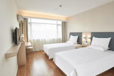 هتل Hanting  Weifang Beihai Road Futian Leiwo