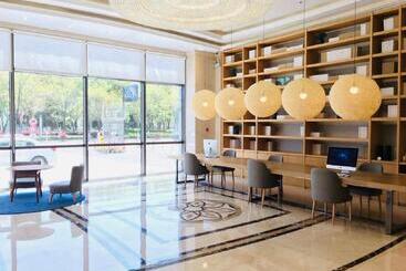 هتل Ji  Shanghai Jiading New Town Yuanxiang Lake