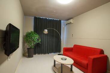 هتل Jinjiang Inn Foshan Zumiao Qinren Road