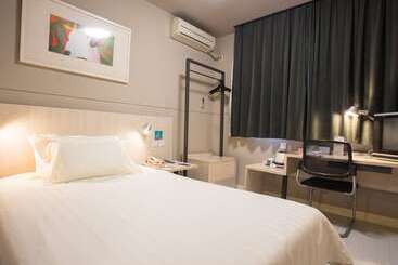 هتل Jinjiang Inn Foshan Zumiao Qinren Road
