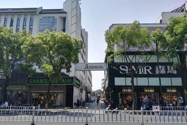 هتل Jinjiang Inn Select Shaoxing Jiefang North Road
