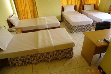 هتل Panama Inn